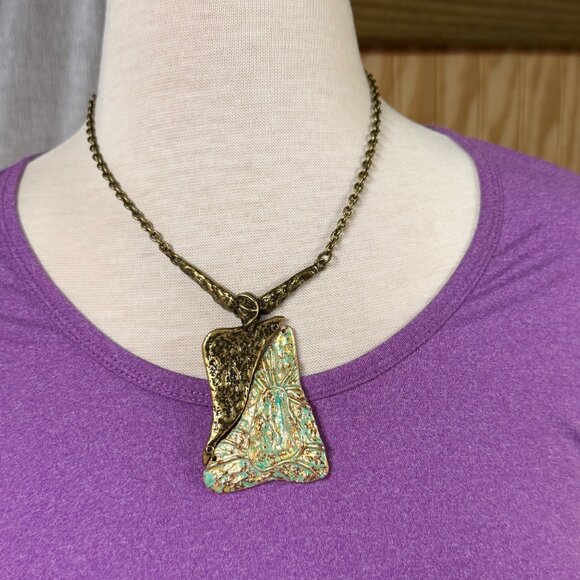 Green & Bronze Pendant Necklace Textured Metal Design on Chain 18 Inches Long - Picture 3 of 16